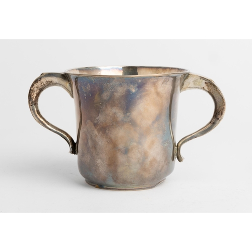 451 - A GEORGE II TWO HANDLED LOVING CUP, LONDON 1731 With a plain body engraved to the base R+M.20 cm.263... 