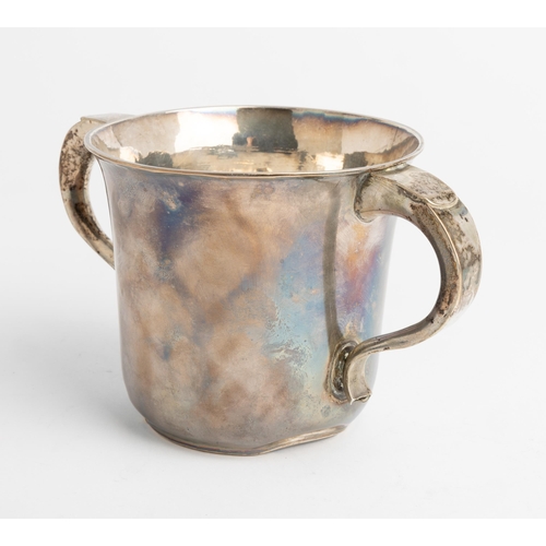 451 - A GEORGE II TWO HANDLED LOVING CUP, LONDON 1731 With a plain body engraved to the base R+M.20 cm.263... 