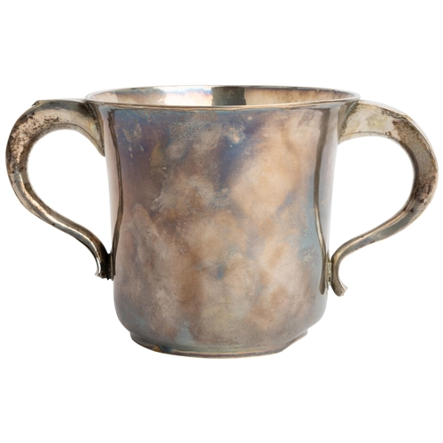 451 - A GEORGE II TWO HANDLED LOVING CUP, LONDON 1731 With a plain body engraved to the base R+M.20 cm.263... 