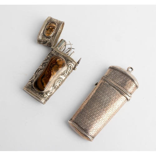 538 - A CHASED ETUI WITH MOUNTED AGATES, C.1760 Together with another etui with engraved decoration C.1770... 