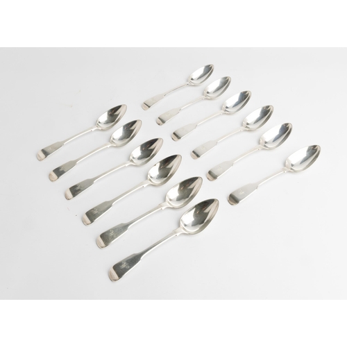 545 - A DOZEN FIDDLE PATTERN DESSERT SPOONS, LONDON 183118 cm.597 g.