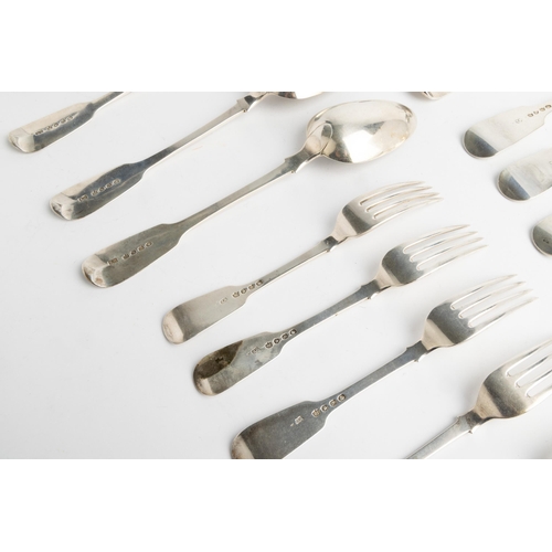 546 - A PART SERVICE OF FIDDLE PATTERN FLATWARE, LONDON 1843 & 1844 Comprising 12 Dessert Forks, 6 Tab... 