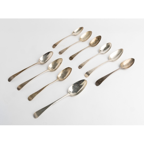 564 - TEN GEORGE III OLD ENGLISH PATTERN TABLE SPOONS570 g.