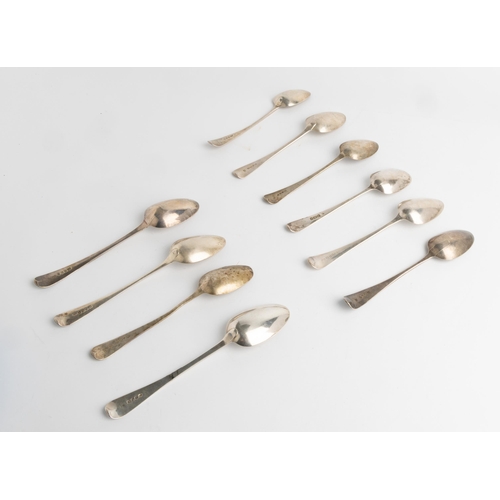 564 - TEN GEORGE III OLD ENGLISH PATTERN TABLE SPOONS570 g.