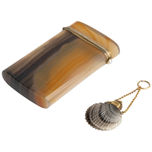 374 - A SILVER-GILT MOUNTED CARVED AGATE CIGARETTE BOX, C.1910 Together with a small gold mounted carved a... 