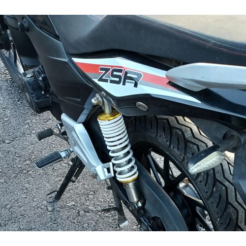 100 - 2015 Lexmoto ZSA 125Registration Number: LB15 EFRFrame Number: LB5PK8S16F2405276- 9,338 miles record... 