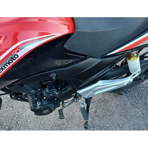 100 - 2015 Lexmoto ZSA 125Registration Number: LB15 EFRFrame Number: LB5PK8S16F2405276- 9,338 miles record... 