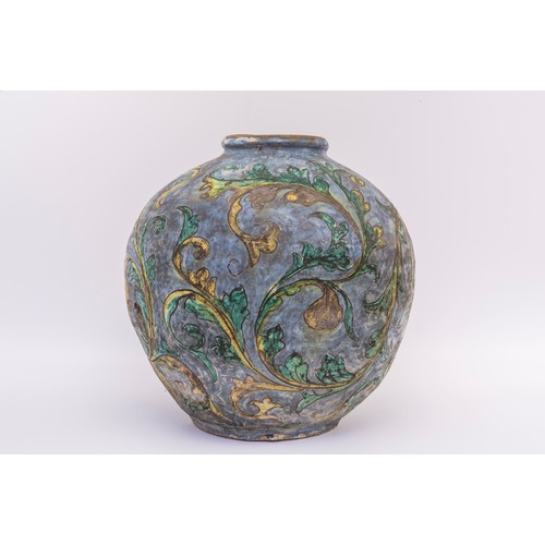 1186 - A LARGE ITALIAN DRUG JAR, PROBABLY VENICE16th century or later, 39cms high