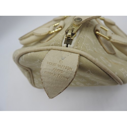 260 - LOUIS VUITTON BEIGE HANDBAG ALONG WITH A MICHAEL KORS HANDBAG (2)Both with dust bagsLouis Vuitton ha... 