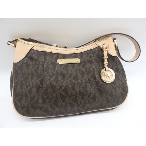 260 - LOUIS VUITTON BEIGE HANDBAG ALONG WITH A MICHAEL KORS HANDBAG (2)Both with dust bagsLouis Vuitton ha... 