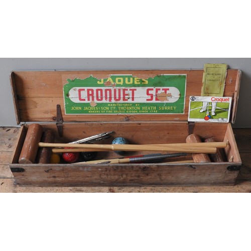 187 - A JACQUES VINTAGE CROQUET SET, in original wooden box, the set includes four mallets, and a quantity... 