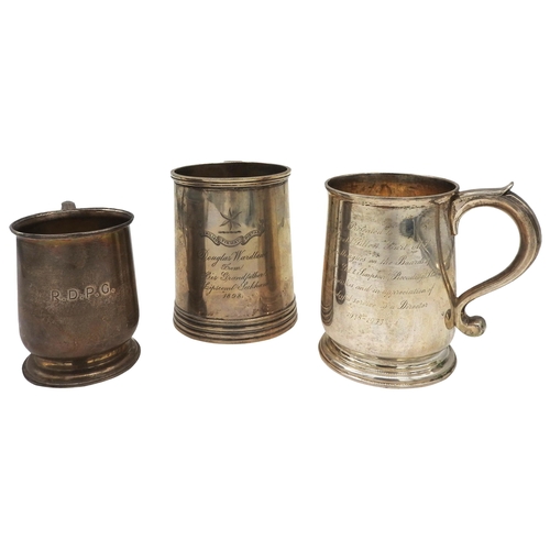 554 - A SILVER TANKARD WITH AN INSCRIPTION TO A DOUGLAS WARDLAW FROM HIS GRANDFATHER L. LIPSCOMB SECKHAM 1... 