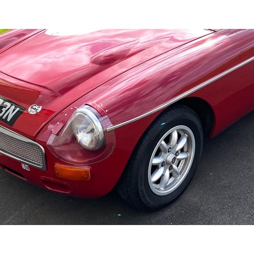 42 - 1975 MGB GT COUPERegistration Number: JPH 323NChassis Number: GHD5-378504GRecorded Mileage: 73,100 m... 