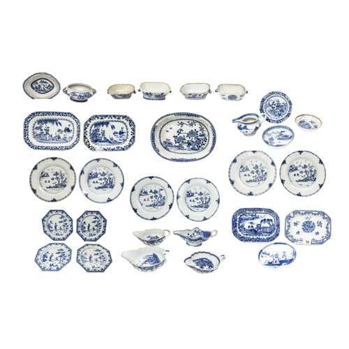 196 - A VARIED COLLECTION OF CHINESE EXPORT BLUE & WHITE PORCELAIN WARE, 18TH/19TH CENTURY, the lot in... 