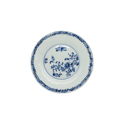 209 - A MIXED COLLECTION OF FOURTEEN CHINESE BLUE AND WHITE DISHES AND AN OCTAGONAL SERVING DISH, late Qin... 