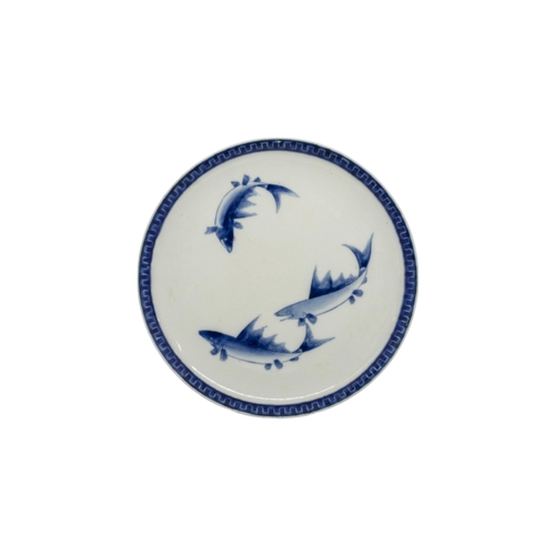 209 - A MIXED COLLECTION OF FOURTEEN CHINESE BLUE AND WHITE DISHES AND AN OCTAGONAL SERVING DISH, late Qin... 