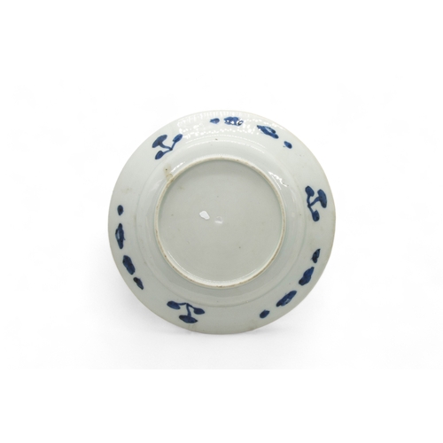 239 - A CHINESE BLUE AND WHITE 'ROMANCE OF THE THREE KINGDOMS' DISHQING DYNASTY, 18TH CENTURY22cm diam; to... 