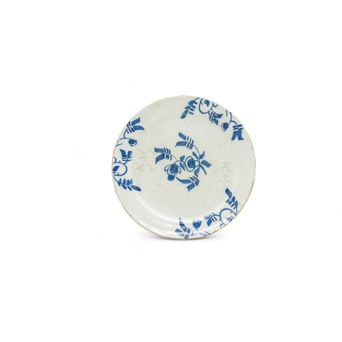 294 - FIVE DELFT PLATES AND A SOUP PLATE18th century, 23cms wide