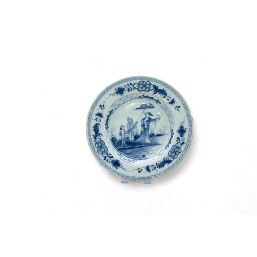 294 - FIVE DELFT PLATES AND A SOUP PLATE18th century, 23cms wide