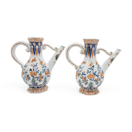 279 - DE ROOS DELFT, A CONDIMENT SET ON STAND18th / 19th century, 16.5cms high