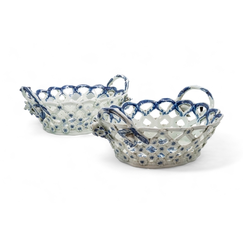 493 - FOUR WORCESTER BASKETS1770s, printed pinecone pattern, 20cms wide