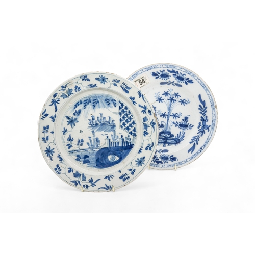 522 - A LATE 17TH / 18TH CENTURY LOBED FAIENCE DISHTogether with seven 18th century delft plates, 25cms wi... 