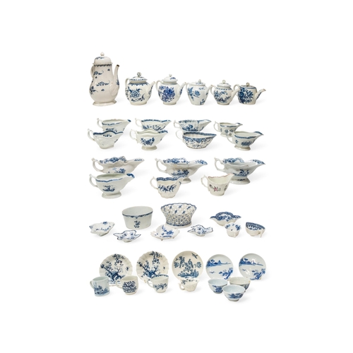 364 - A LARGE QUANTITY OF BLUE AND WHITE PORCELAINS18th century