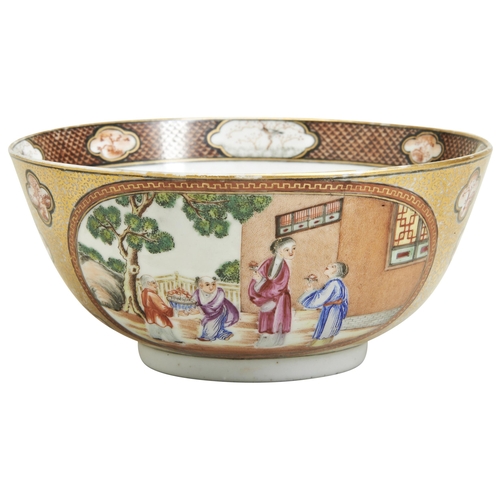 162 - A FINE CHINESE EXPORT FAMILLE ROSE BOWLQIANLONG PERIOD (1736-1795)painted with figural garden scenes... 