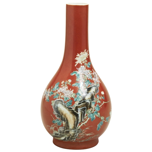 185 - AN EXTREMELY RARE CORAL-RED BOTTLE VASESHENDE TANG ZHI MARK IN IRON-RED, DAOGUANG PERIOD (1821-1850)... 