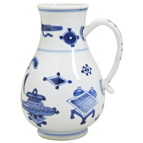 87 - A BLUE AND WHITE PORCELAIN JUG KANGXI PERIOD (1662-1722) painted with the hundred antiquities scene.... 