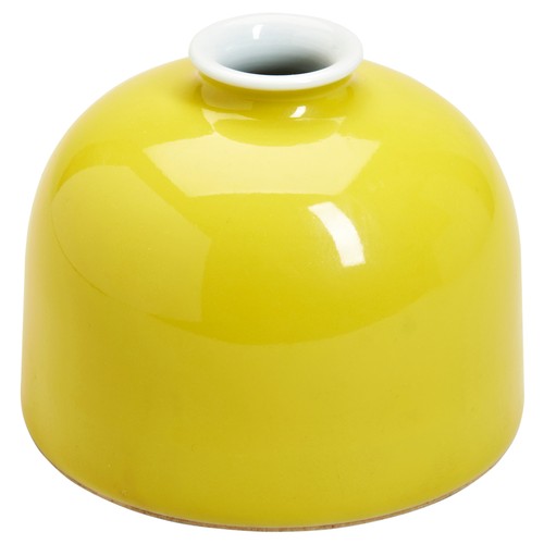 31 - A LEMON-YELLOW GLAZED PORCELAIN 'BEEHIVE' WATER POT 20TH CENTURY lemonish-yellow glazed water pot wi... 