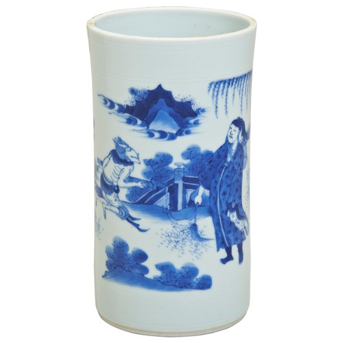 96 - A FINE BLUE AND WHITE BRUSH POTTRANSITIONAL PERIOD, CIRCA 1640明末清初 青花人物故事纹笔筒the waisted cylindrical ... 