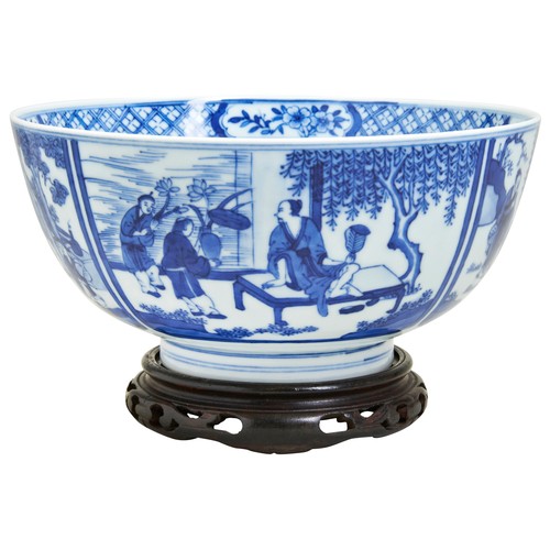 94 - A BLUE AND WHITE BOWL QING DYNASTY, 19TH CENTURY painted in underglaze cobalt blue to the exterior w... 