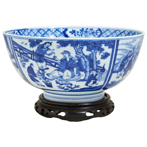 94 - A BLUE AND WHITE BOWL QING DYNASTY, 19TH CENTURY painted in underglaze cobalt blue to the exterior w... 