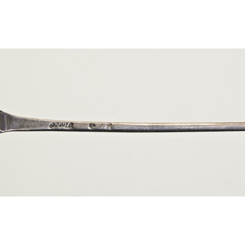 46 - A SHELL BACK MOTE SPOON, LONDON C.1760. The bowl pierced with scrolls. Made by Nicholas Hearnden.13 ... 