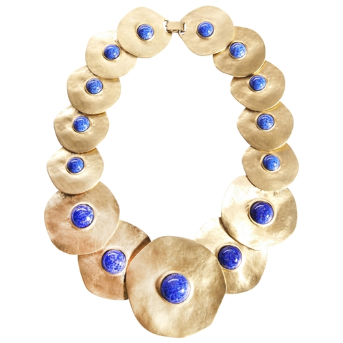 293 - A SUITE OF CIRO JEWELLERY NECKLACE AND EARRINGSof gilded metal and blue stone detail.Total weight 19... 