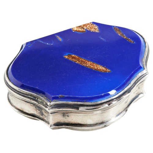 126 - AN ESCUTCHEON SHAPED SILVER MOUNTED AVENTURINE SNUFF BOX, LONDON 1750. Heavy gilt interior, unmarked... 