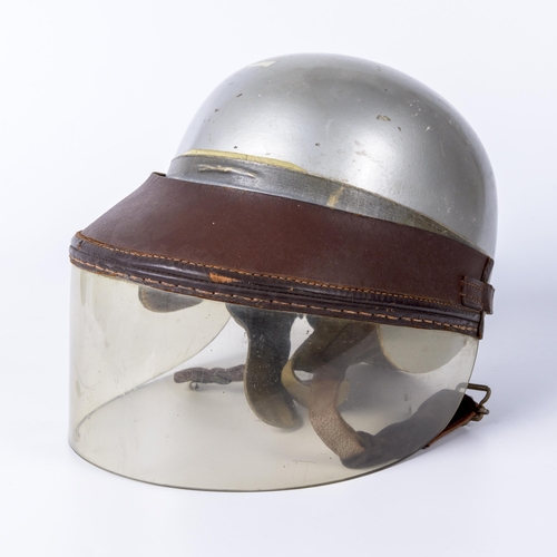 54 - MOTOR RACING CRASH-HELMET ENSEMBLE c.1960A good post-war racing driver's helmet by Les Leston; fibre... 