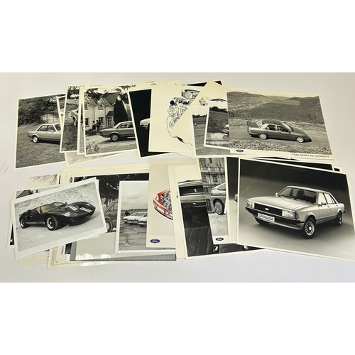 110 - A COLLECTION OF PERIOD FORD PHOTOGRAPHS, C.30 IN TOTAL