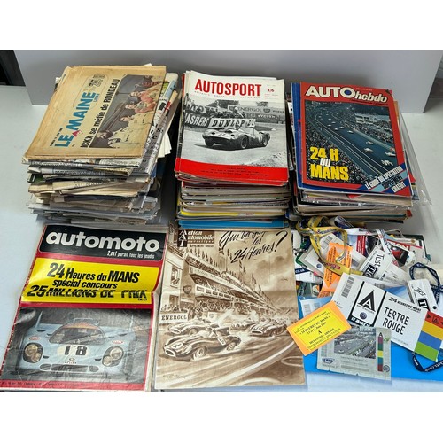 112 - A LARGE COLLECTION OF LE MANS 24 HOURS LITERATUREInclude many special edition magazines, a large qua... 