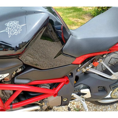 8 - 2006 MV Augusta 910S BrutaleRegistration Number: WX70 HZCFrame Number: ZCGF411AC6V006440Recorded Mil... 