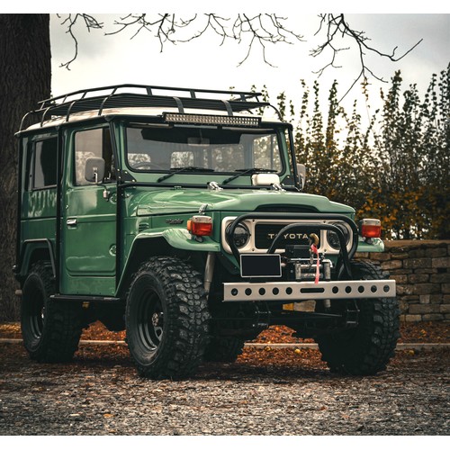 38 - 1981 Toyota FJ40 Land CruiserNote: Interested parties should note this is an FJ40 model fitted with ... 