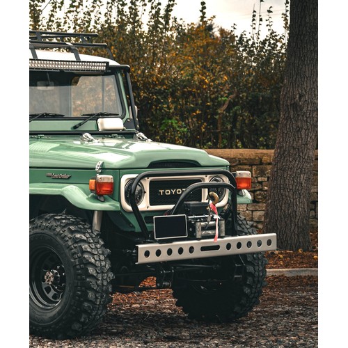 38 - 1981 Toyota FJ40 Land CruiserNote: Interested parties should note this is an FJ40 model fitted with ... 