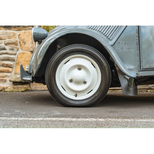 39 - 1958 Citroen 2CV AZU FourgonnetteRegistration Number: 484 XVD          Chassis Number:  533710Record... 