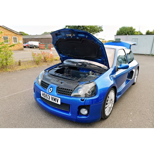 35 - 2004 Renault Clio V6 Phase IIRegistration Number: HD53 VMV     Chassis Number: VF1C61U0629431775Reco... 