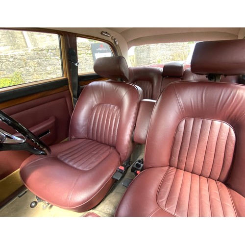 28 - 1969 Rover P5B SaloonRegistration Number: SRY 346GChassis Number: 840003454Recorded Mileage: 33,200 ... 