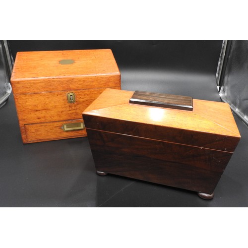 431 - AN OAK FITTED STATIONARY BOX AND A MAHOGANY TEA CADDY, the stationery box with a drawer mounted with... 