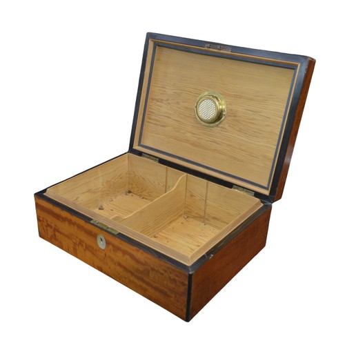 834 - A SATIN WOOD HUMIDOR, the hinged lid with mother of pearl oval cartouche, opening to reveal an inter... 