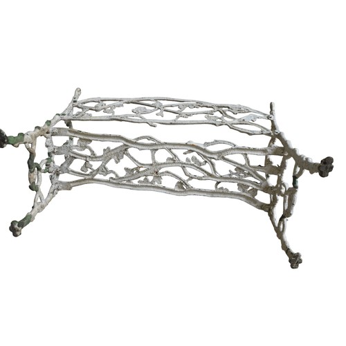 133 - A FINE 19TH CENTURY CAST-IRON BENCH185 x 131 x 84 cm