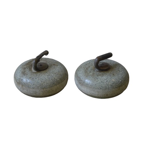 402A - A PAIR OF VINTAGE GRANITE CURLING STONES, 26 cm diam